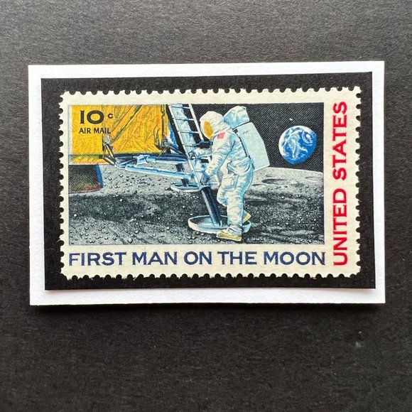 First Man on the Moon 1969 Framed Postage Stamp Vintage USA #C76 - Picture 2 of 4